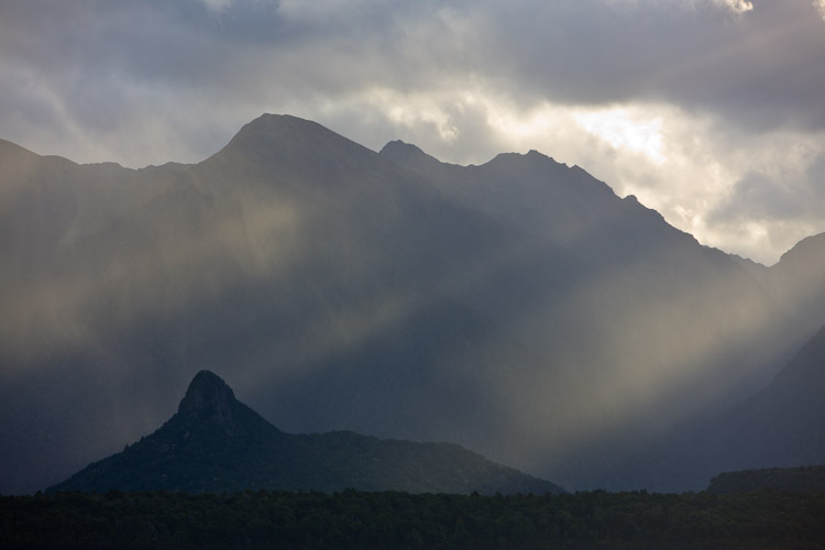 Manapouri Rays 2010